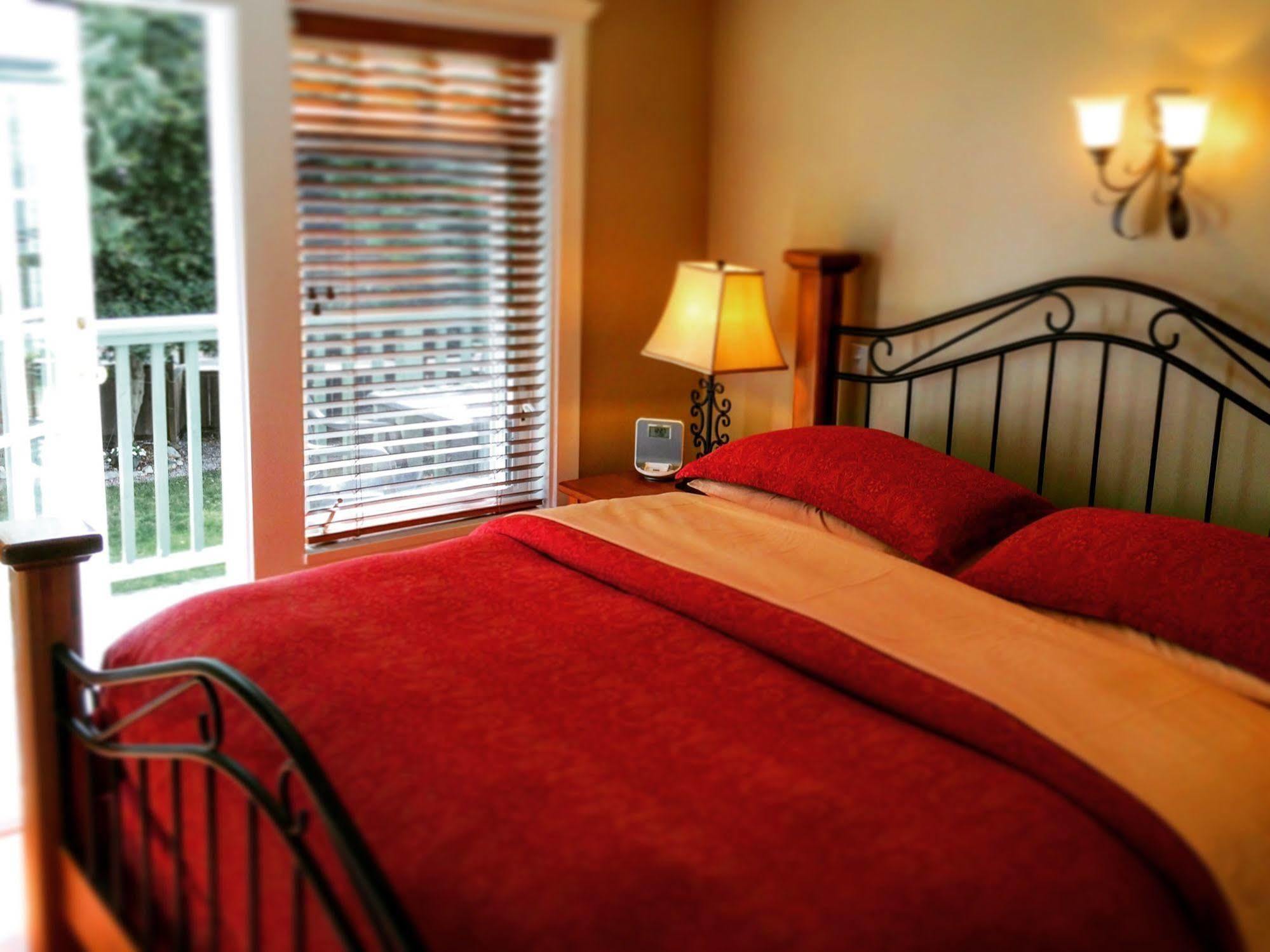 Bonniebrook Lodge Gibsons Dış mekan fotoğraf